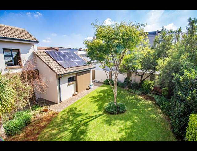 4 BEDROOM HOUSE FOR SALE IN MIDSTREAM HILL